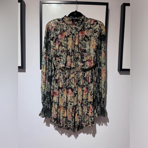 Hemant & Nandita dress - Picture 3 of 6